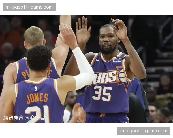 太阳沃格尔防守体系难题 三巨头阵容下轮换需平衡攻防两端